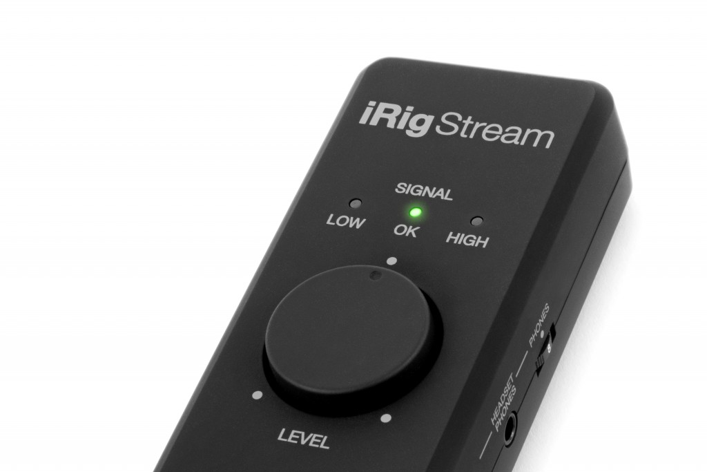 iRig Stream