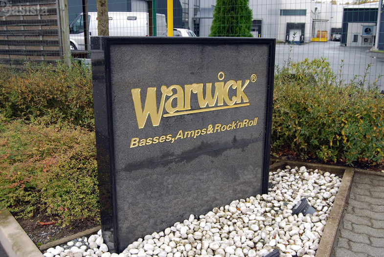 Warwick фабрика в Германии 