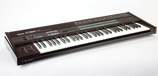 Синтезаторы. Выбираем электронные клавиши. JAM музыкальные инструменты 0800-50-49-49 067-405-31-31