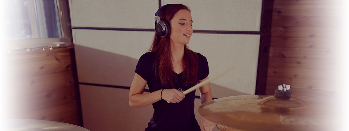 Гра на акустичній установці з модулем Yamaha EAD10